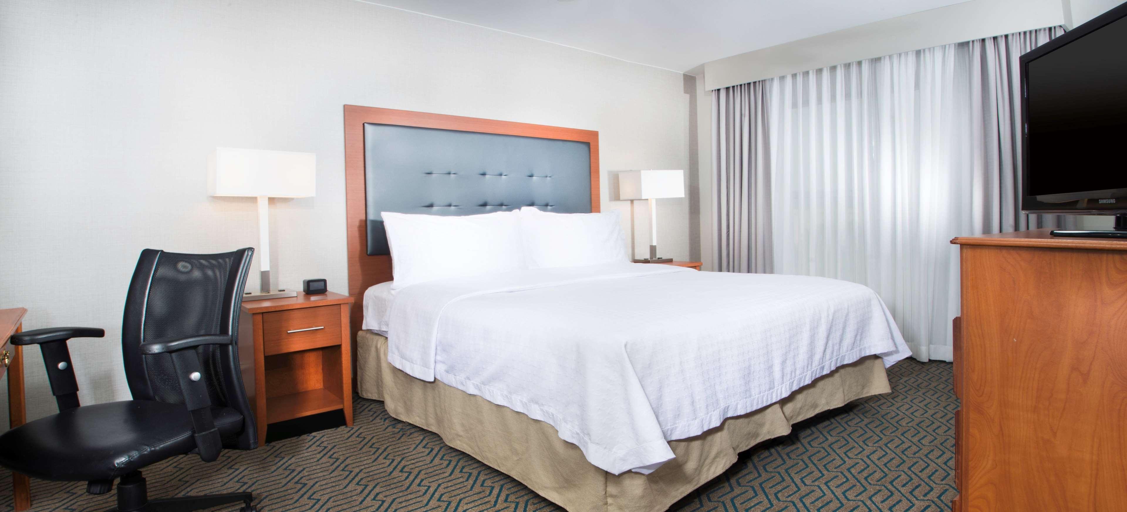 Homewood Suites By Hilton Ontario רנצ'ו קוקמונגה מראה חיצוני תמונה