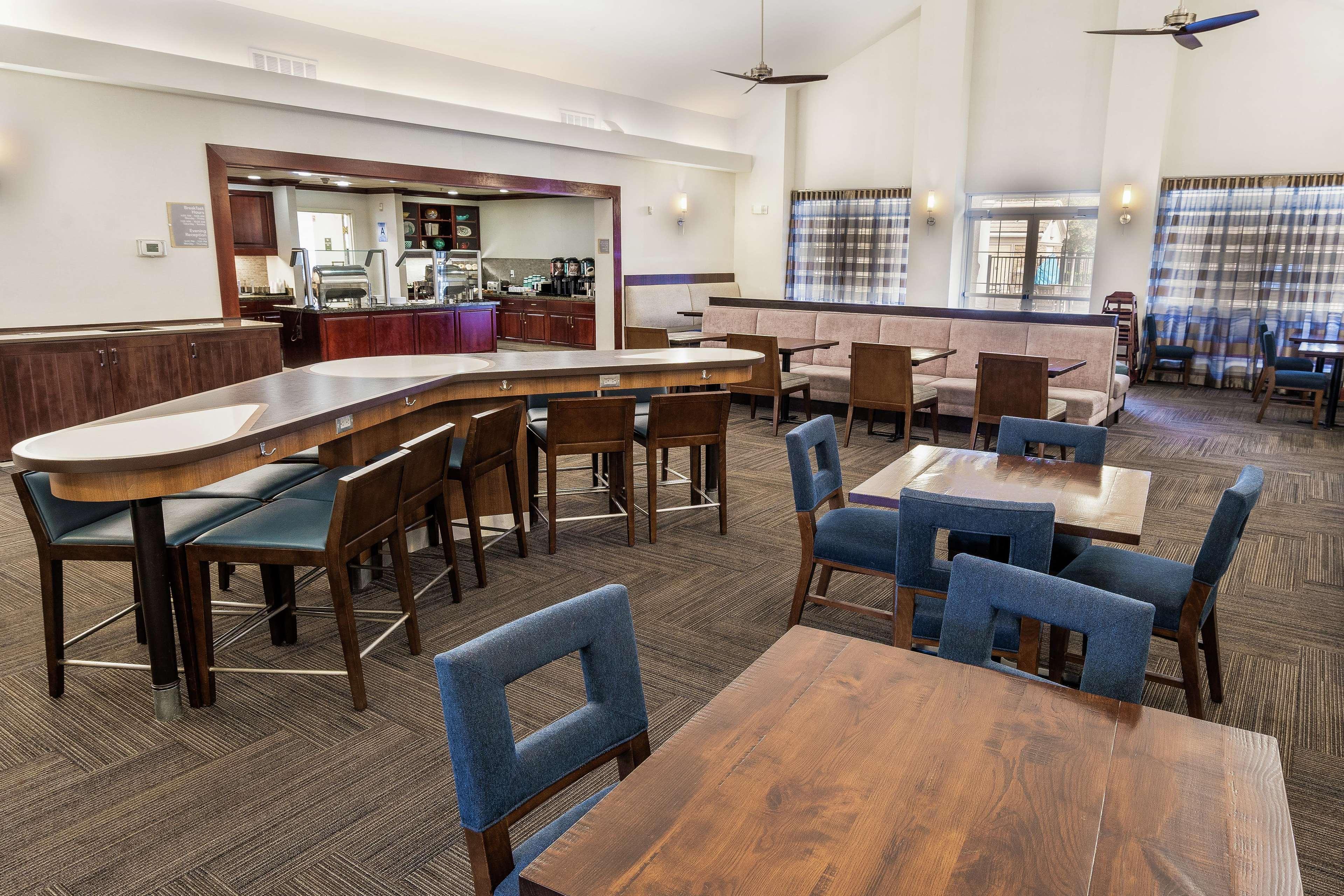 Homewood Suites By Hilton Ontario רנצ'ו קוקמונגה מראה חיצוני תמונה