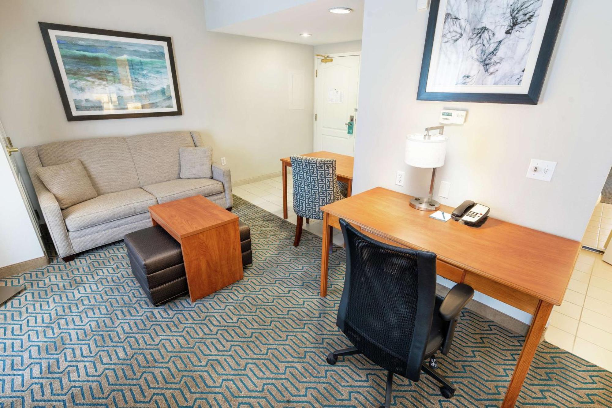 Homewood Suites By Hilton Ontario רנצ'ו קוקמונגה מראה חיצוני תמונה